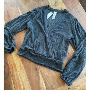 NWT Anthropologie Amadi Surplice Gray Top Sz M Faux‎ Wrap balloon long sleeve